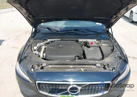 2020 Volvo S60 T5 Momentum from USA, damaged, VIN 7JR102FK8LG066852